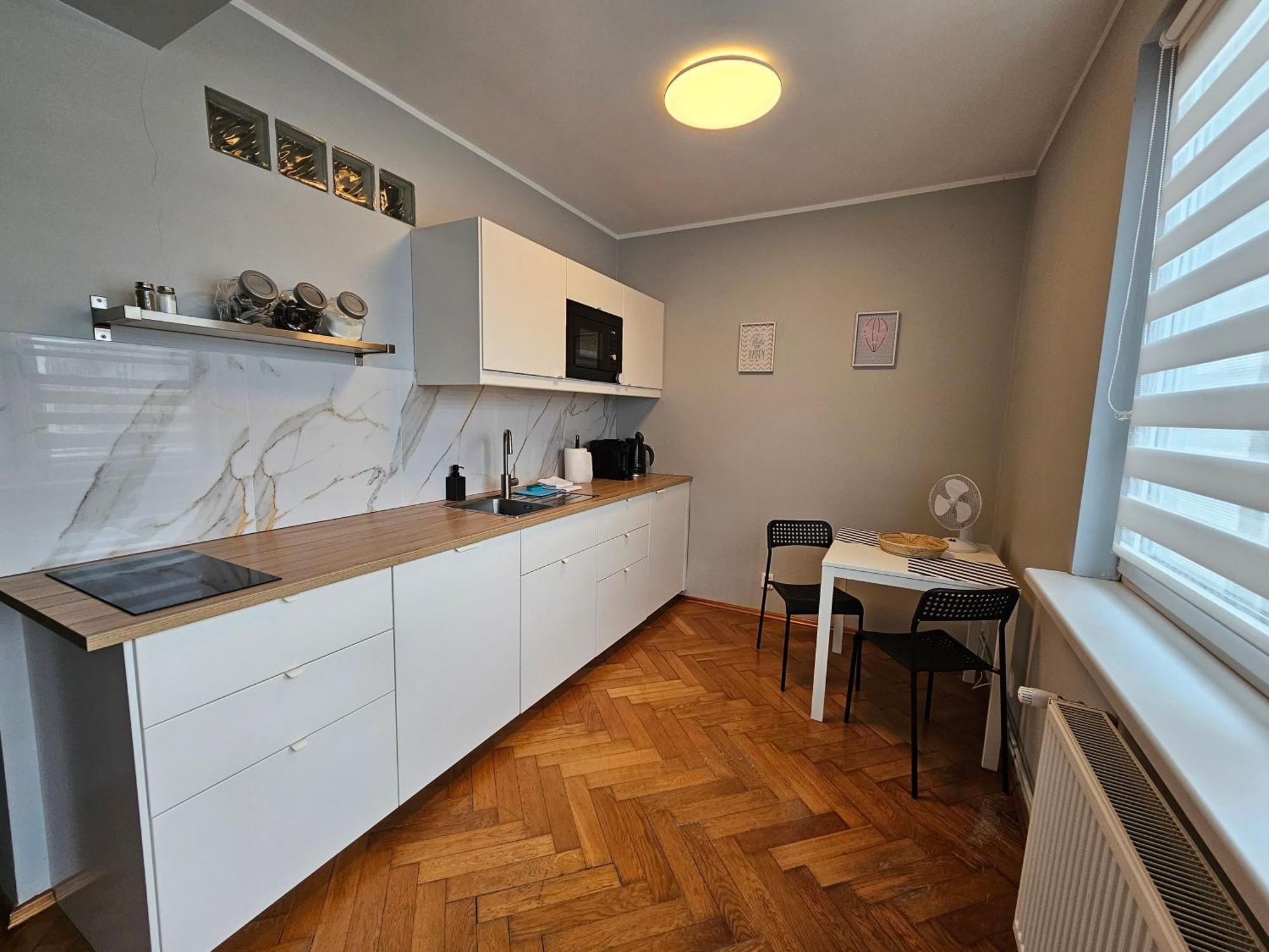 Apartament Swietojanska 104